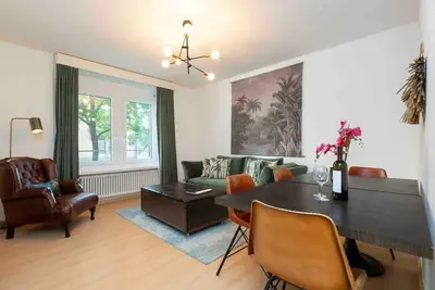 Image de City Centre 2-Br Spacious Apt Ruby