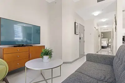 Image de Roami at Habitat Brickell | Pool+Gym | 7 Bed Combo