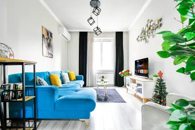 Downtown Apartment - Next to Nevski Cathedral - 2br - Ac