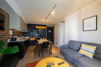 Couple Urban Retreat: Providencia Escape Awaits!