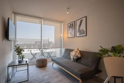 Image de Enjoy the comfort steps from Plaza de Ñuñoa