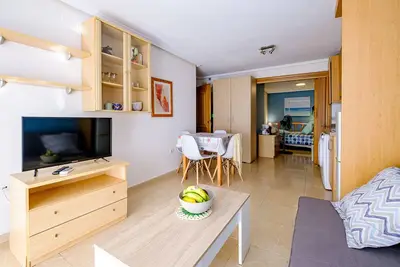 Image de Studio apartment 200 meters from the sea and the beach!