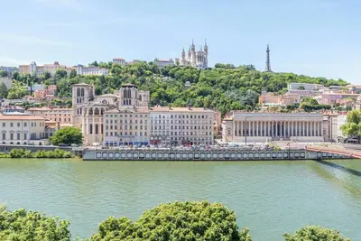 Image de Panorama - Magnifique appartement vue imprenable Basilique de Fourvière