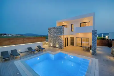 Image de Luxury Villa with Private Swimming Pool & Bbq, 5 Min. From Prasonisi Beach!