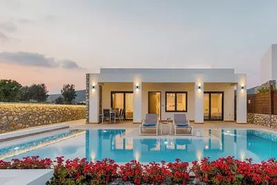 Image de New Luxury Villa with Private Swimming Pool & Bbq, 5 Min. From Prasonisi Beach!