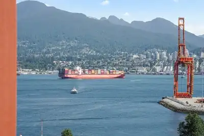 Image de Urban Haven Serenity Retreat in Vibrant Gastown!