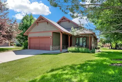 Image de Mountain House w/ Hot Tub & Scenic Ogden Valley Views