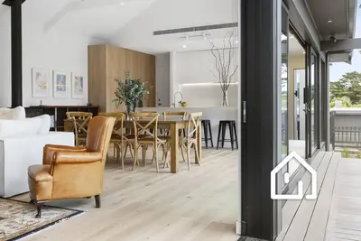 Image de Wattle Grove *Pay 2, Stay 3* Walk to Portsea Hotel & Shelley Beach