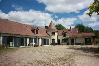 Image de Gîte Familial à la campagne, près du Zoo de Beauval et des châteaux de la Loire!