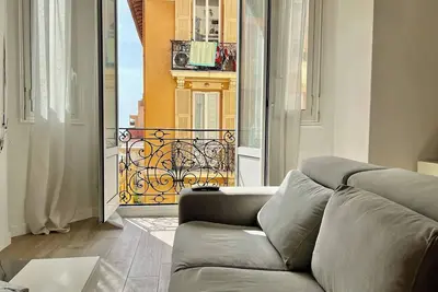 Image de Grand 4-pièces chic, à seulement 5 min de Monaco