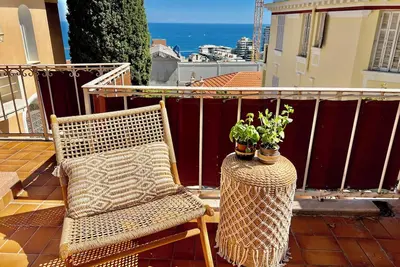 Image de Confortable maison dans le centre de Beausoleil