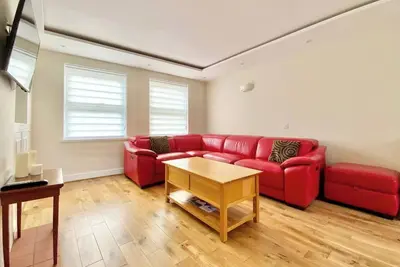 Image de Pass the Keys | Modern Flat in Windsor w\/Castle View+Parking