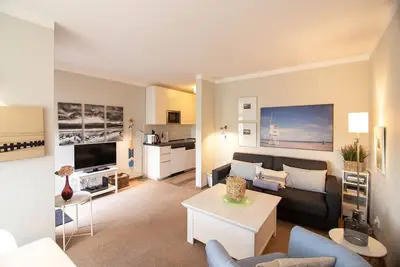 Image de \"Fantastic 2-room vacation apartment with panoramic views of the dyke\"