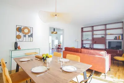 Image de -Ernest-Maison avec jardin à 200m des plages