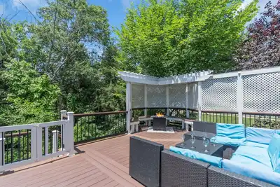 Image de Spectacular 6-bedroom Spacious house with Theatre, Game Room, fitness