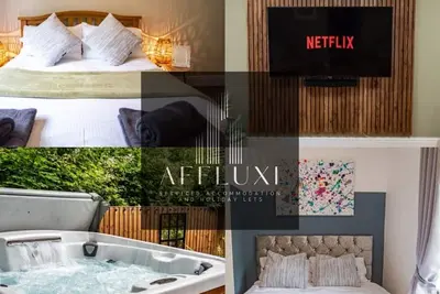 Image de Maison-Prestige-Sdb privée avec baignoire-Ironbridge HotTub Retreat