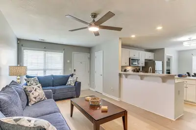 Image de Sunny Augusta Home: Golf, Shop, Explore!