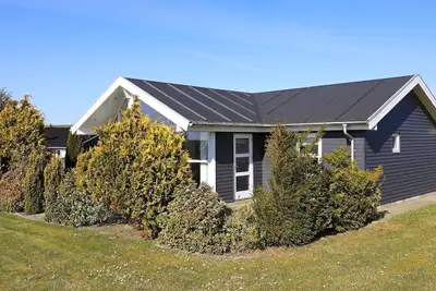 Image de Refuge en bord de mer avec jacuzzi-By Traum