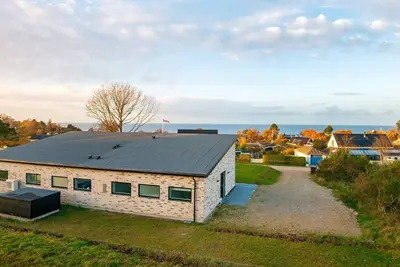 Image de Maison de vacances pour 12 a Allingåbro
