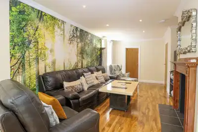 Image de Cedar Cottage, pet friendly, with open fire in Blofield