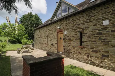 Image de The Coach House, character holiday cottage, with open fire in Ludlow