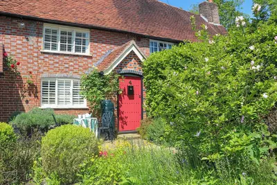 Image de Sandrock Springs, pet friendly, character holiday cottage in Petworth