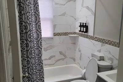 Image de Cozy 2-bedroom house in welcoming Teaneck with Ac, WiFi