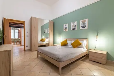 Image de Your Home at the Cathedral - Palermo Cozy Flat