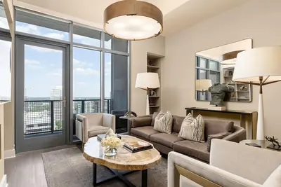 Image de *New* 28th Floor - Skyline Penthouse