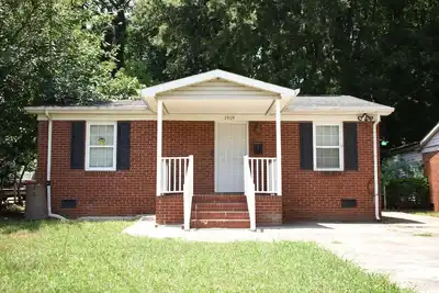 Image de Charming 2-bedroom house with WiFi, Ac in marvelous Charlotte