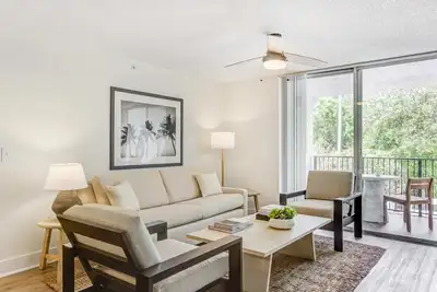 Image de #2-206 - Tucker at Palm Trace Landings Fort Lauderdale