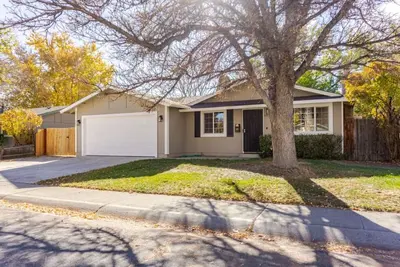 Image de Spacious 3 bedrooms house with WiFi, Ac in Wonderful Carson City