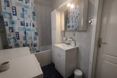 Image de Charming 2-bedroom house with WiFi, Ac in soothing Sremska Kamenica
