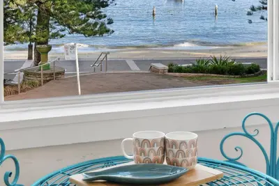 Image de Beautiful property right on Manly Harbour