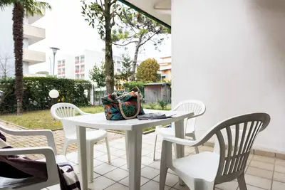 Image de Appartement lumineux avec jardin