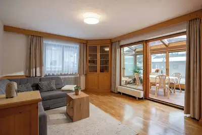 Image de The aparmtent has a big garden and is perfectly located