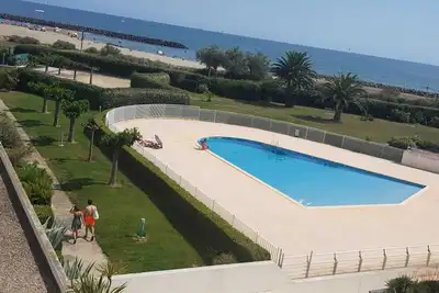 Image de Homerez - Appartement spacieux à Agde avec piscine partagée 68 m²