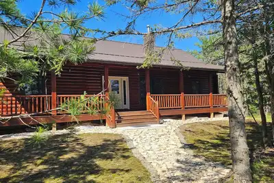 Image de Lakefront cottage, construction 2023, with 300 ft private beach on Lake Huron
