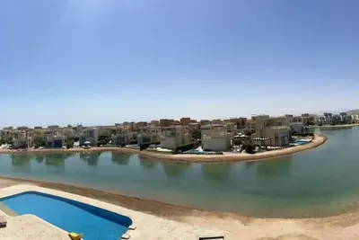 Image de Spacious Townhouse Retreat