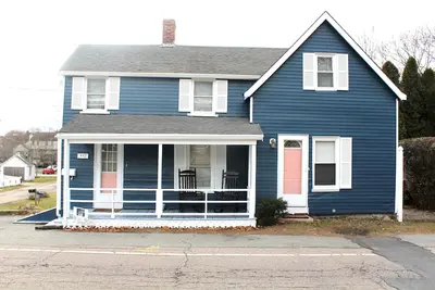 Image de Cozy Pet Friendly House Next To Train