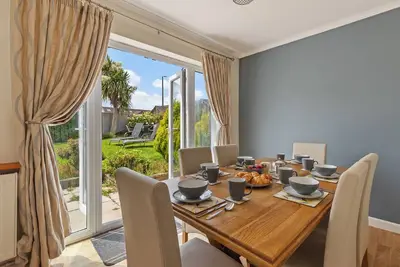 Image de Sea Charm - Cosy Bungalow, Near Beach and Village