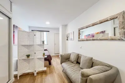 Image de Cozy Studio Las Canteras - 2 min walk to Beach