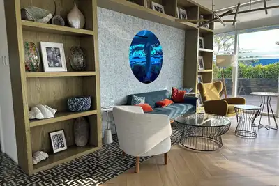 Image de Penthouse 2-bedroom condo in adorable San Fernando with WiFi, Ac, 8pax+2kids3yo.