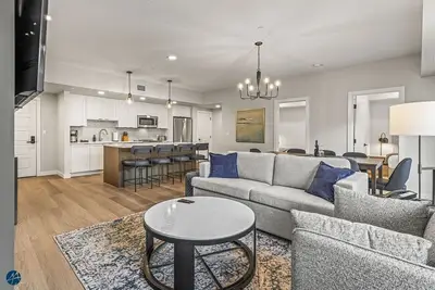 Image de The Owl's Nest - 2Bd/2Bath Sleeps 8