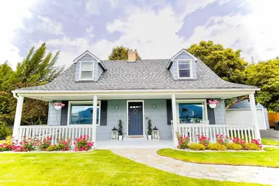 Family-friendly home with a private heated pool, hot tub and gas grill