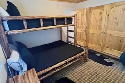 Image de Hilltop Cabin, 3 Peacock Reserve