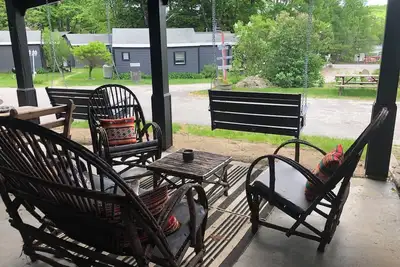 Lakeside Suite with full Kitchen