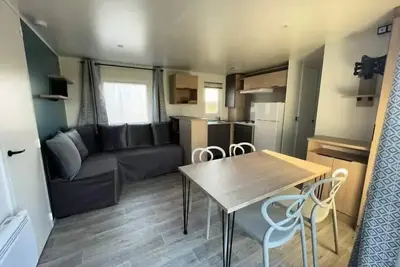 Image de Mobil-home Confort 35m² (3 chambres) + terrasse couverte 6 personnes