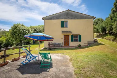 Image de Maison de vacances 'Poggio2' avec piscine partagée, jardin privé et Wi-Fi