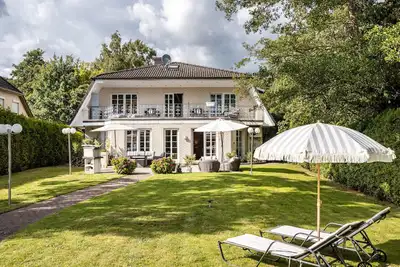 Image de Villa de rêve exclusive avec terrasse privée, Wi-Fi et climatisation